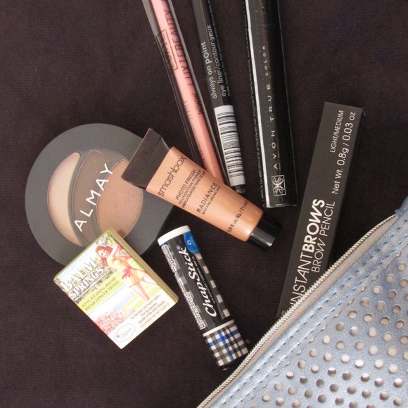 COPY - Makeup Bags - Picture 4 of 10